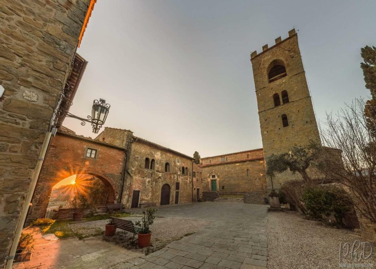 La Magione Dei Todaro 博尔格阿布贾诺 外观 照片